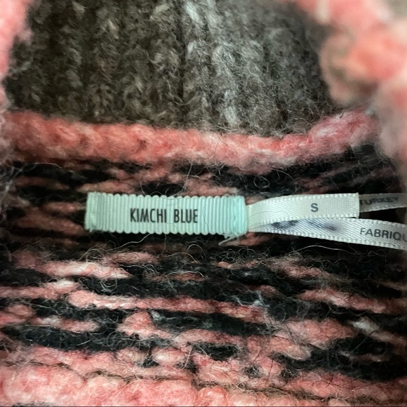 Kimchi Blue Sweater - Picture 2 of 5